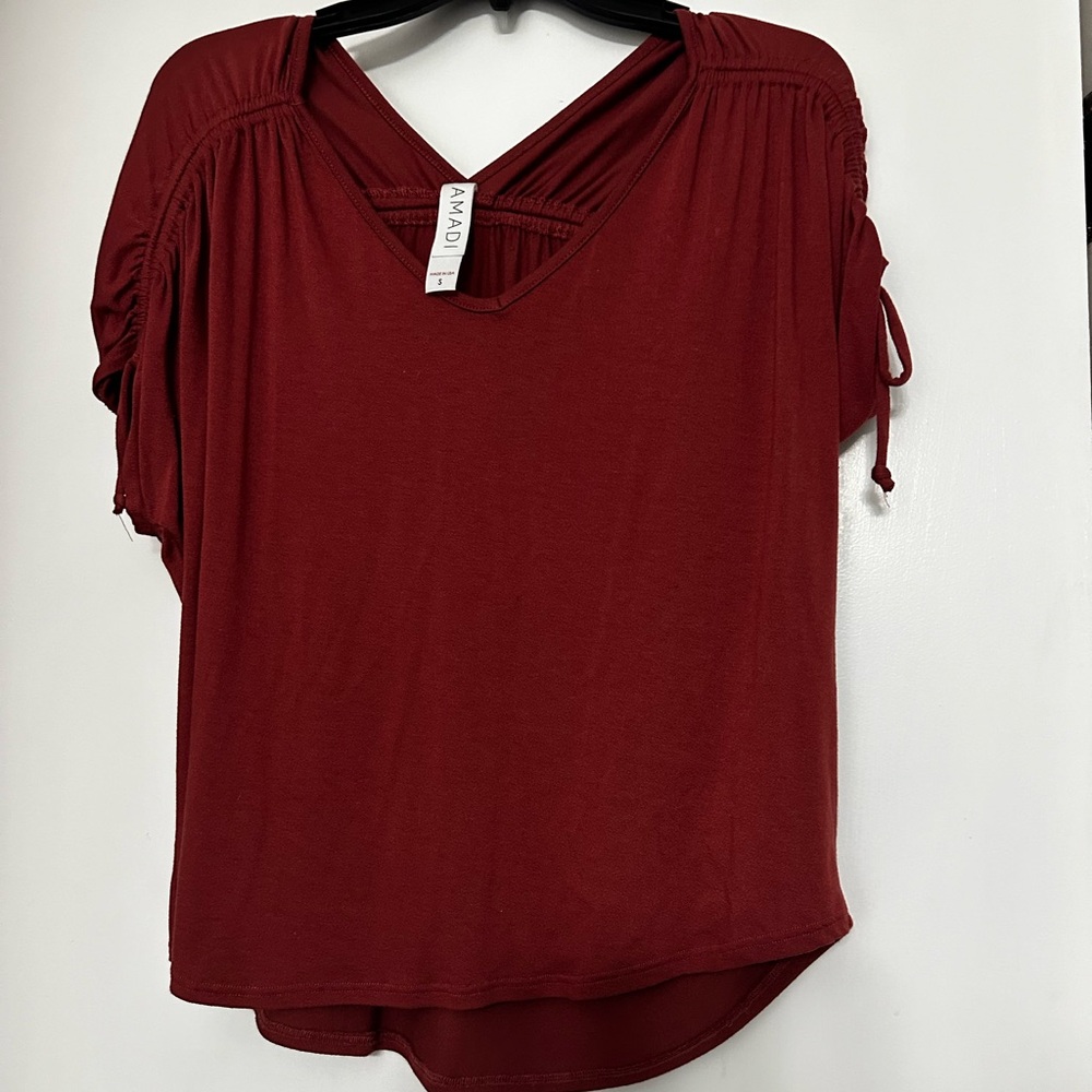 Vintage Anthropologie! Amadi double ver-neck top with double shoulder ties